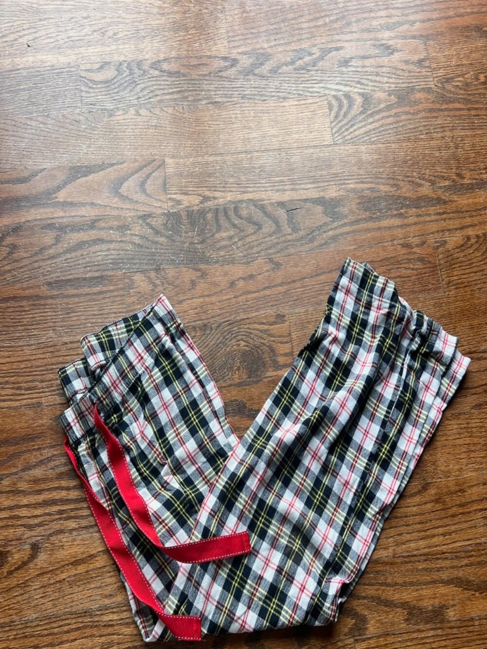EUC Old Navy Plaid Pajama Pants Red Ribbon Lounge Pants Sz S